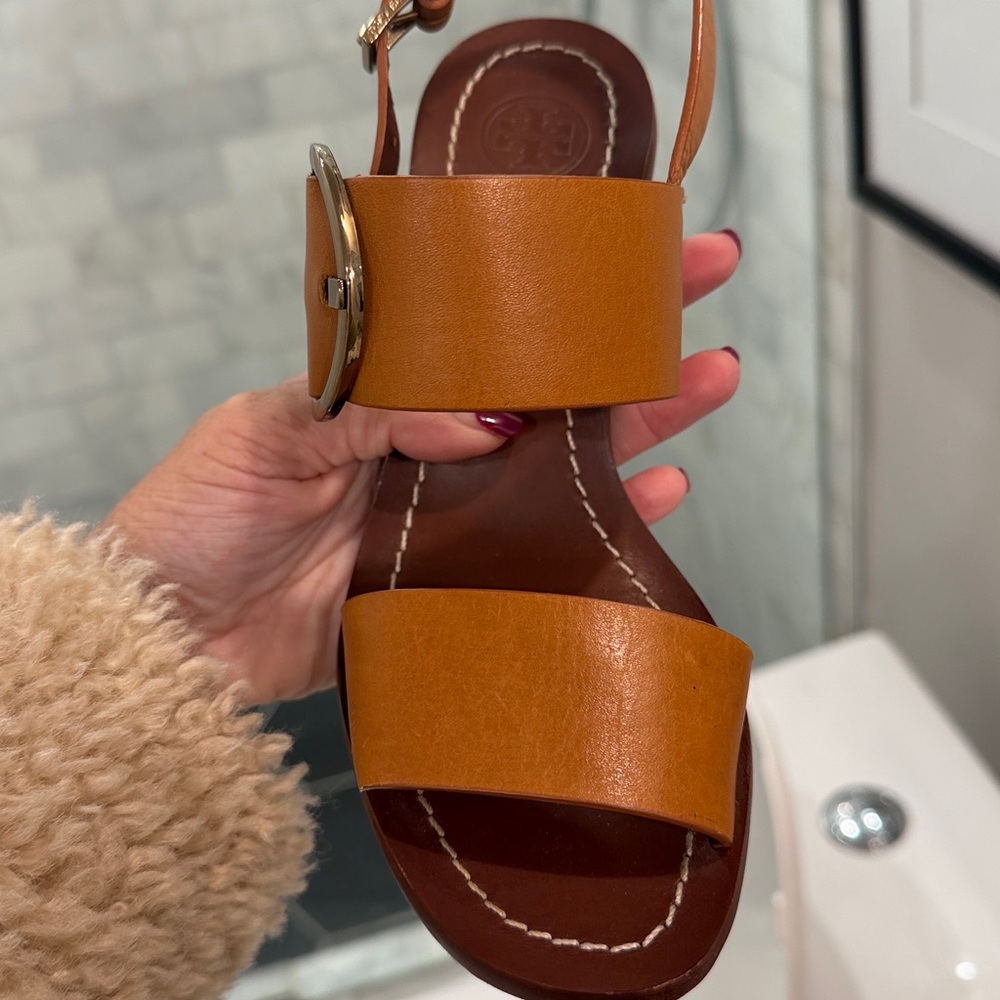 Tory Burch 5.5 Thames MONARK VACHETTA custom tan leather heeled sandals - Picture 15 of 15